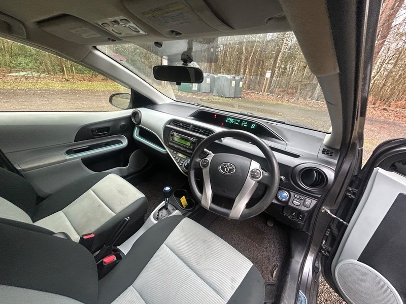 Toyota Aqua Hybrid Auto Silver #19