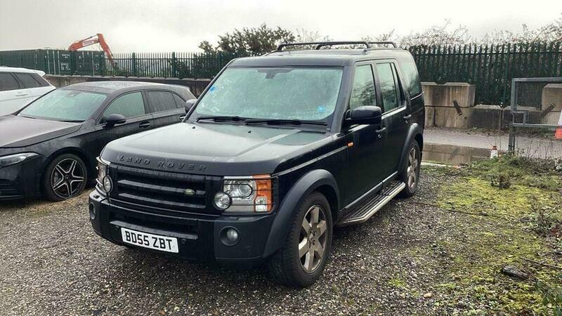 Land Rover Discovery 2.7 Td V6 Hse Black #3