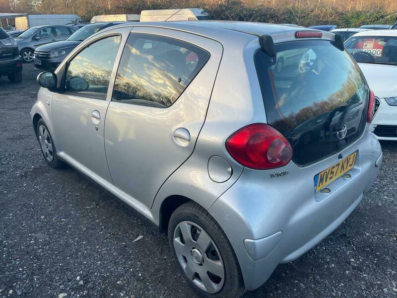 Toyota Aygo 1.0 Vvt-i Multimode Silver #4