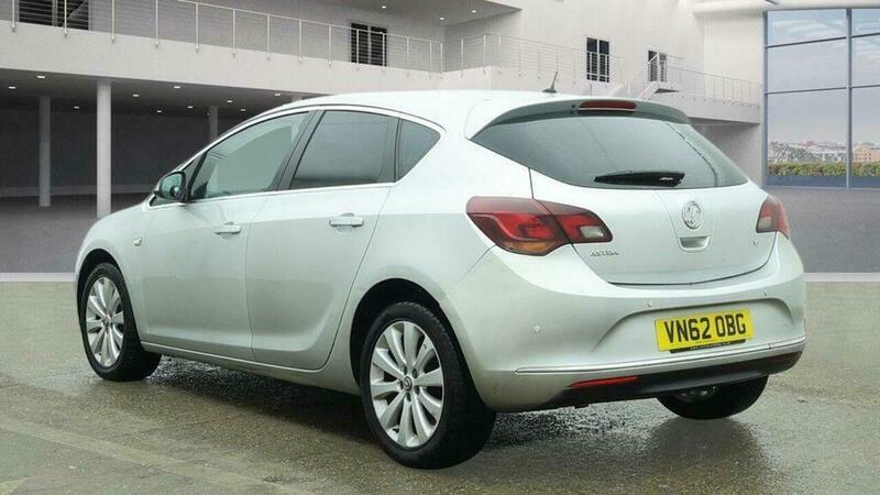 Vauxhall Astra 1.6 16V Se VN62OBG Silver #2