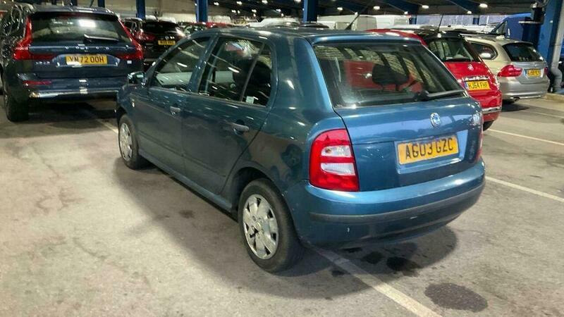 Skoda Fabia 1.4 16V Comfort Blue #5