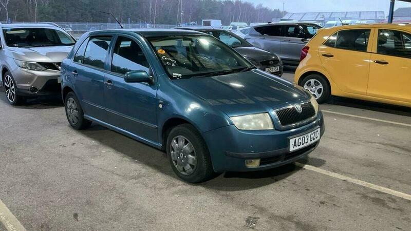 Skoda Fabia 1.4 16V Comfort Blue
