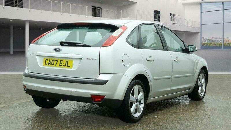 Ford Focus 1.6 Zetec Climate Silver #5