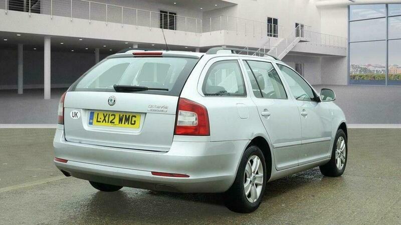 Skoda Octavia 1.6 Tdi Greenline II Silver #2