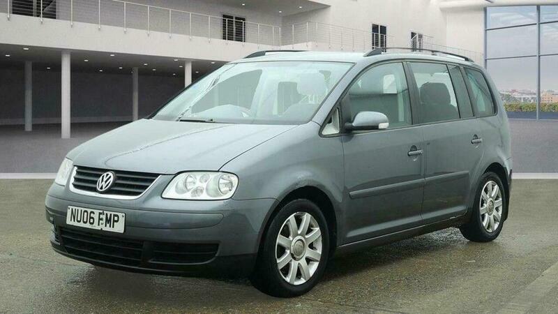 Volkswagen Touran 2.0 Tdi Se Dsg Grey #4