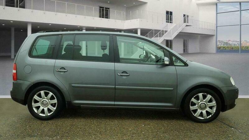 Volkswagen Touran 2.0 Tdi Se Dsg Grey #6