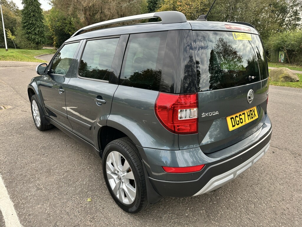 Skoda Yeti Suv 2.0 Tdi Se L Drive 2017 DG67HBX Grey #5