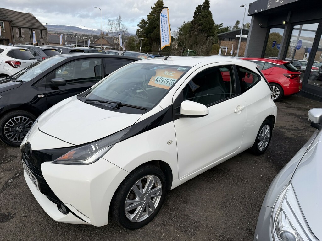 Toyota Aygo Hatchback 1.0 Vvt-i X-pression 2016 SC65UNH White #3
