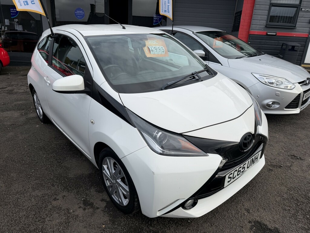 Toyota Aygo Hatchback 1.0 Vvt-i X-pression 2016 SC65UNH White #4