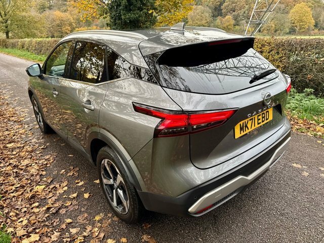 Nissan Qashqai 1.3 Dig-t Mhev Premiere Edition Suv Hyb Grey #3