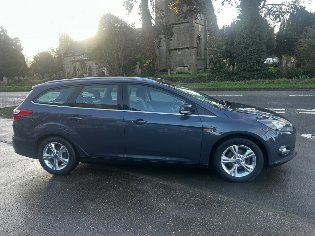 Ford Focus Estate 1.0 T Ecoboost Zetec 2012 EA12TUJ Grey #6