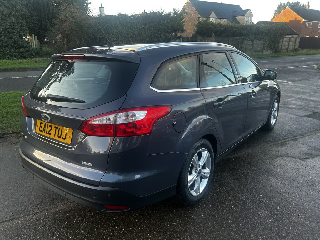 Ford Focus Estate 1.0 T Ecoboost Zetec 2012 EA12TUJ Grey #5
