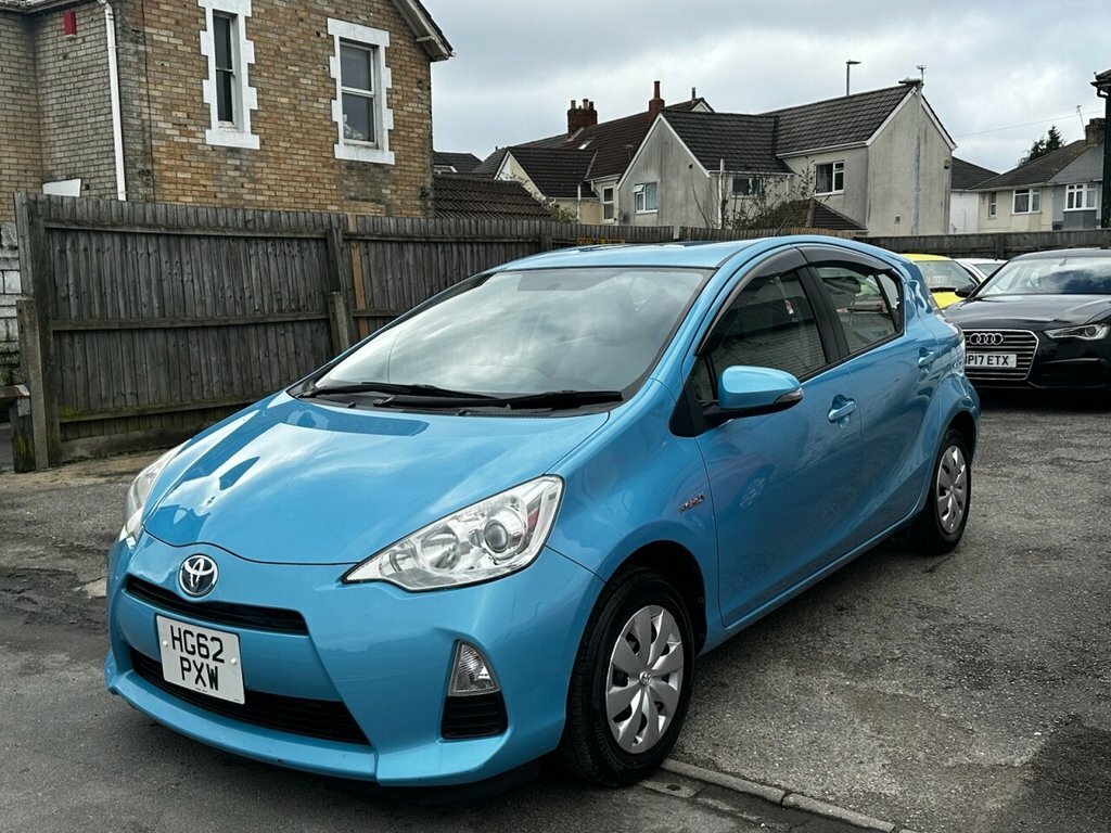 Toyota Aqua Hatchback Blue #4
