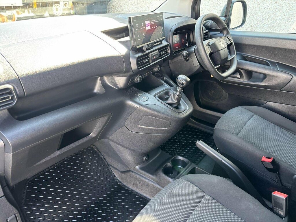 Vauxhall Combo Panel Van 1.5 Turbo D 2300 Prime Panel Van Swb Eur DV24OBE White #3