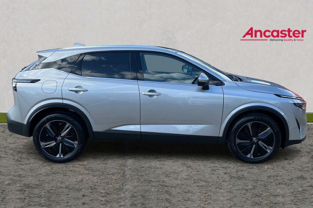 Nissan Qashqai 1.3 Dig-t Mh Tekna Bose LE25CXX Silver #4