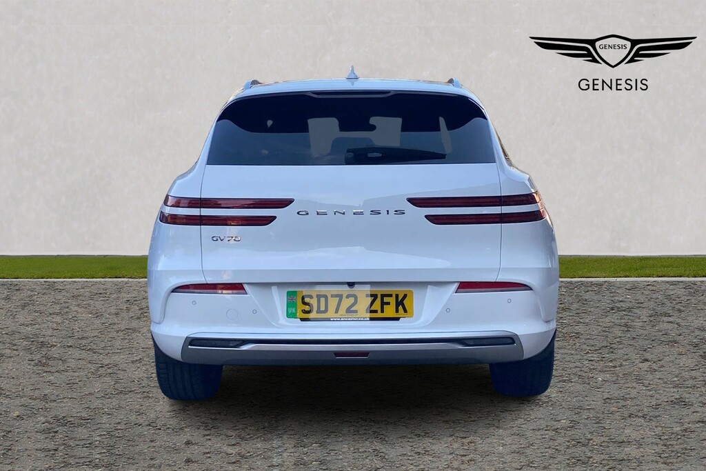 Genesis GV70 360Kw Sport 77Kwh Awd White #6