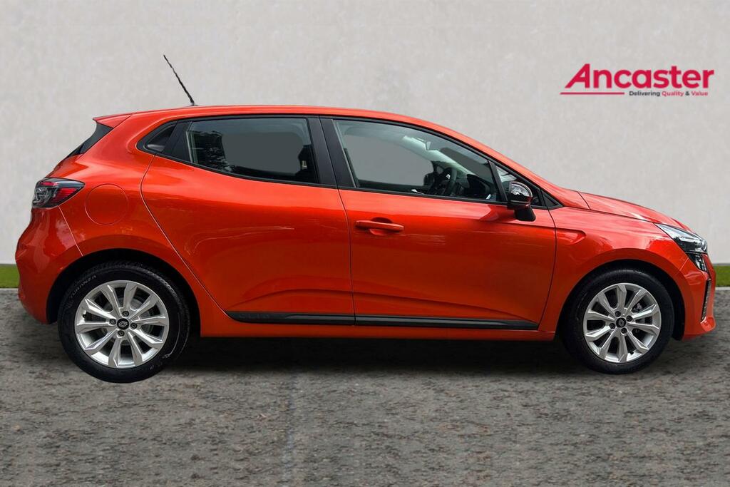 Renault Clio 1.6 E-tech Full Hybrid 145 Evolution LV74UJX Orange #2