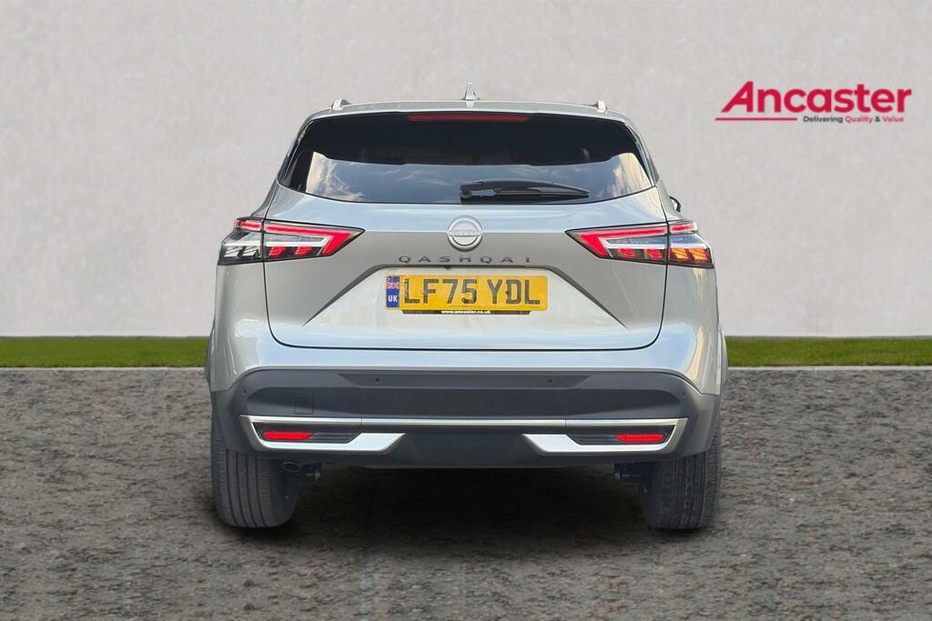 Nissan Qashqai 1.3 Dig-t Mh Tekna Bose LF75YDL Silver #4