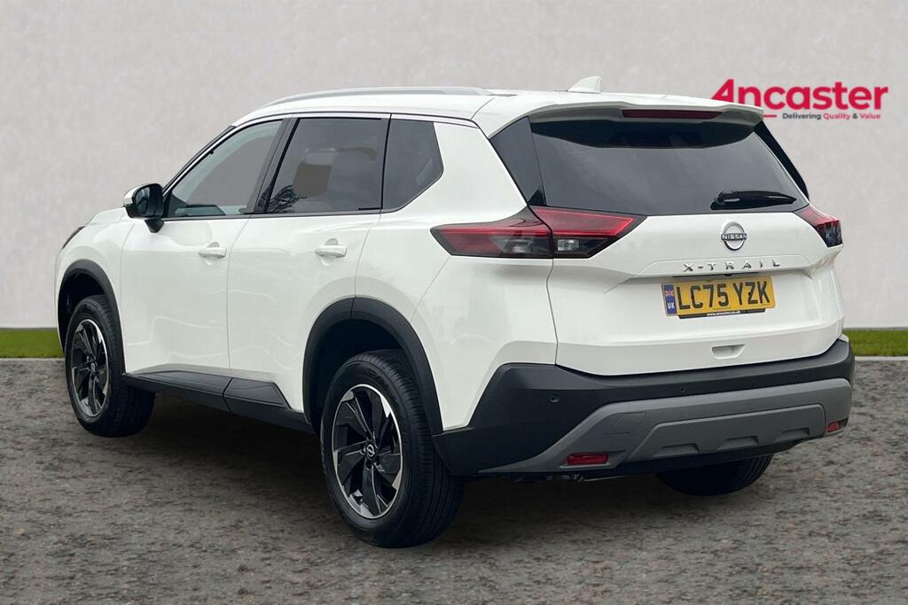 Nissan X-Trail 1.5 Mhev 163 N-connecta Xtronic White #5
