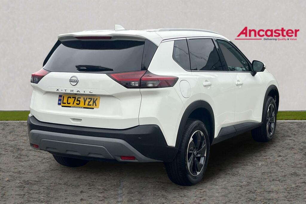Nissan X-Trail 1.5 Mhev 163 N-connecta Xtronic White #3
