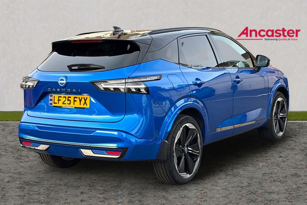 Nissan Qashqai 1.3 Dig-t Mh N-design LF25FYX Black #3