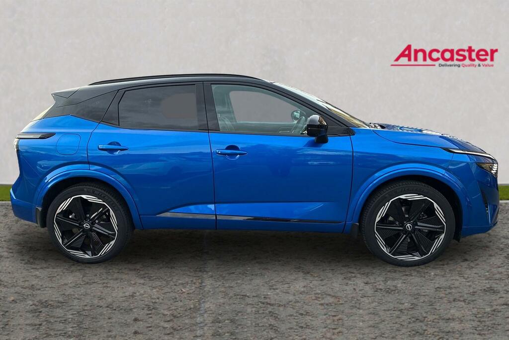 Nissan Qashqai 1.3 Dig-t Mh N-design LF25FYX Black #2