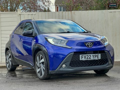 Toyota Aygo X 1.0 Vvt-i Edge FV22YPE Blue #4