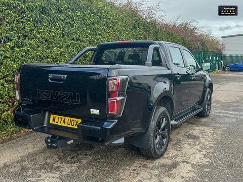 Isuzu D-Max V-cross Auto WJ74UOX Black #3