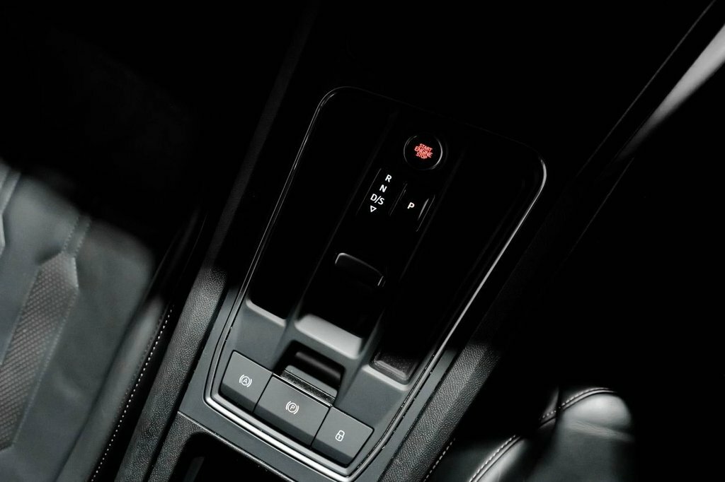 Cupra Leon 2L Vz3 Black #2