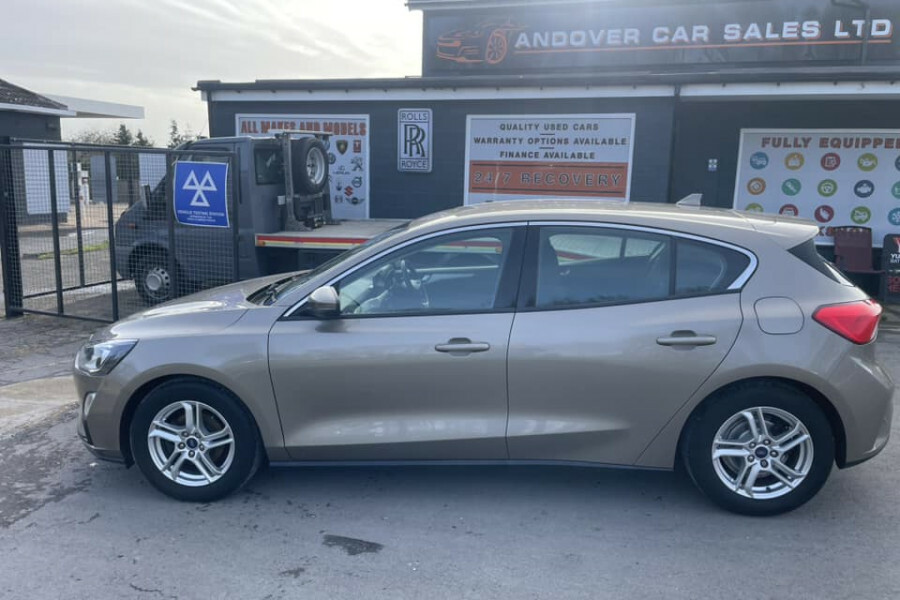 Ford Focus Hatchback HF69KYH Silver #2