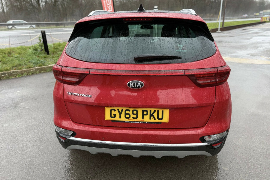Kia Sportage Suv GY69PKU Red #3
