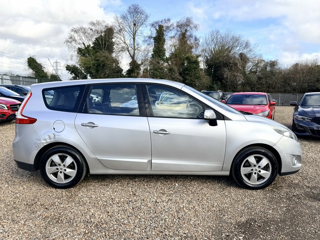 Renault Grand Scenic Mpv 1.5 Dci Dynamique 2009 Silver #3