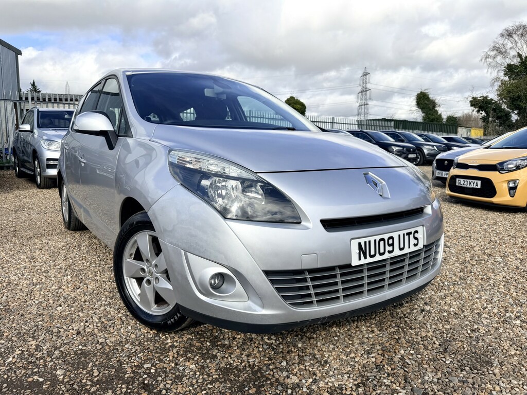 Renault Grand Scenic Mpv 1.5 Dci Dynamique 2009 Silver