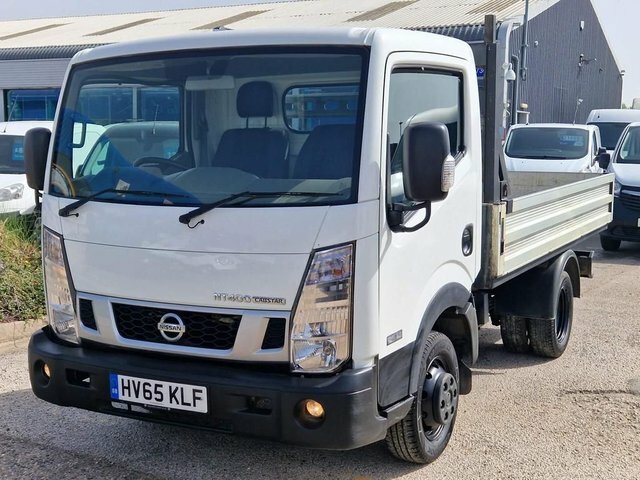 Nissan NT400 Dci 35.14Dropside 136 White #3