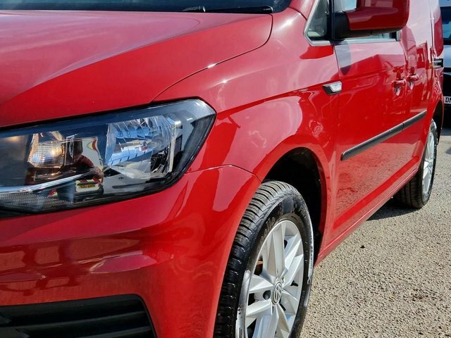 Volkswagen Caddy C20 Tdi Highline 101 YY65XDO Red #4