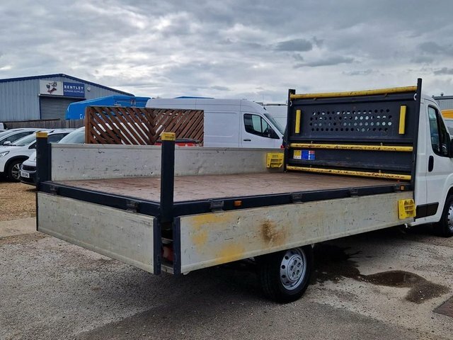 Citroen Relay 35 L4dropside Bluehdi LS69PNX White #5