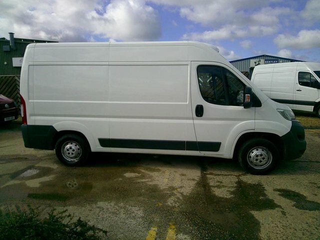 Citroen Relay 35 L2h2 Enterprise Bluehdi ML66XJM White #4