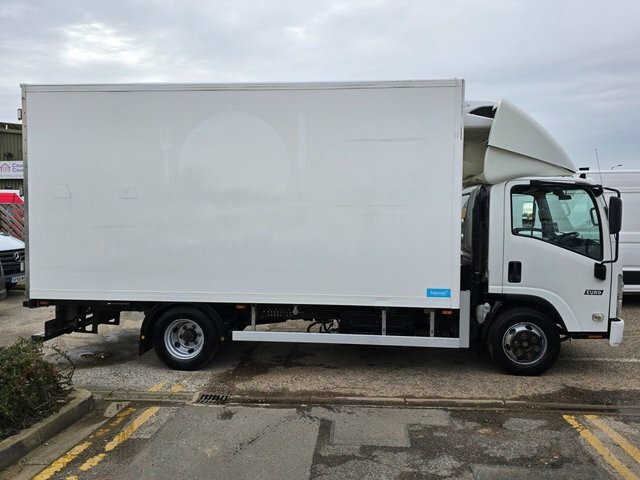 Isuzu  L Fridge DU68WNO White #4
