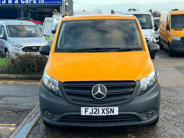 Mercedes-Benz Vito 114 Cdi Progressive Panel FJ21XSN Yellow #2