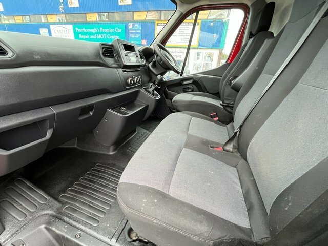Nissan InterStar Dci 35 Acenta Panel Red #4