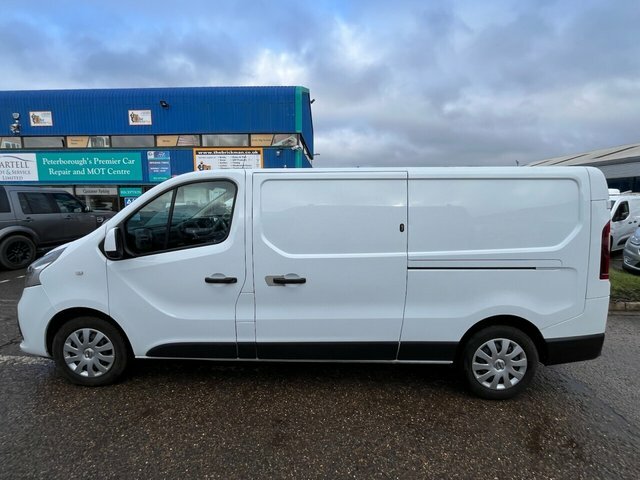 Nissan NV300 Dci 30 Acenta Panel White #6