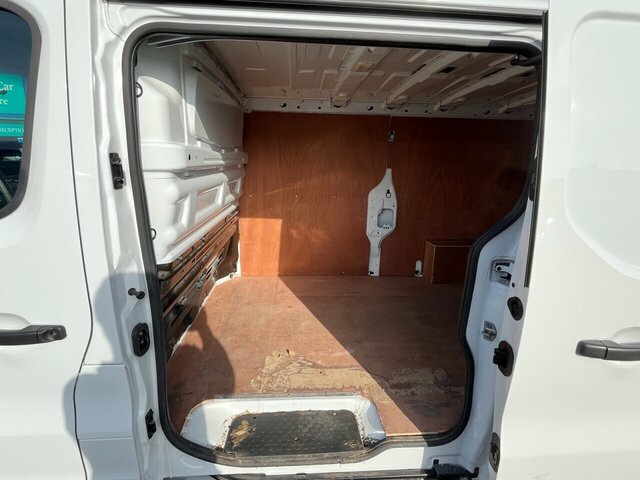 Nissan NV300 Dci 30 Acenta Panel White #5