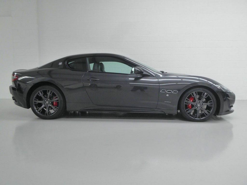 Maserati GranTurismo 4.7 V8 Sport Mc Shift Euro 5 Grey #2
