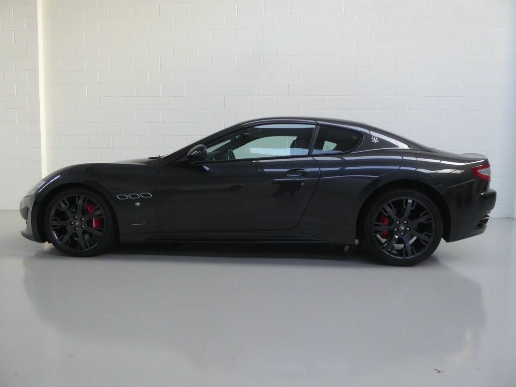 Maserati GranTurismo 4.7 V8 Sport Mc Shift Euro 5 Grey