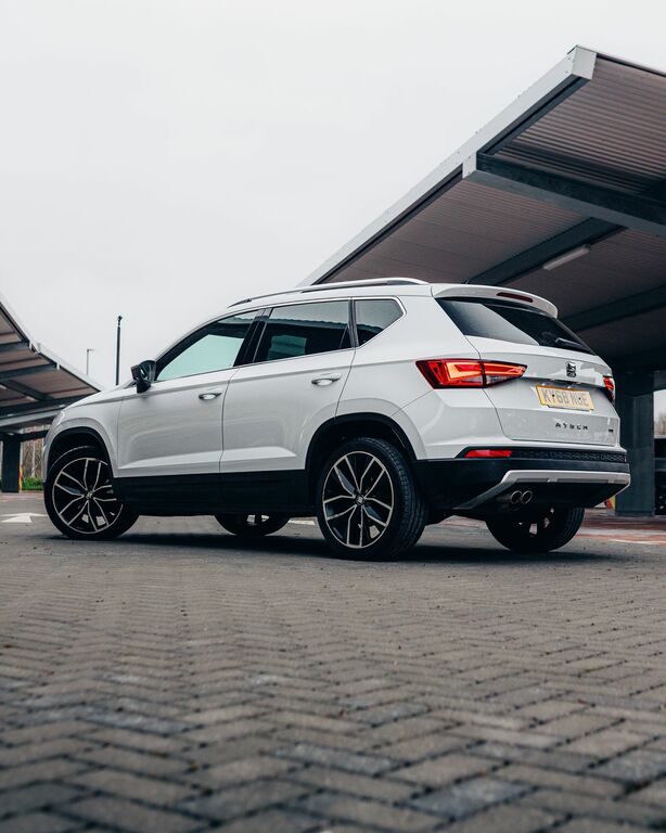 Seat Ateca 2.0 Tdi Xcellence Suv 4Drive Eur KY68NUE White #4