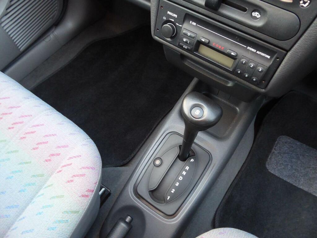 Vauxhall Corsa Hatchback #3