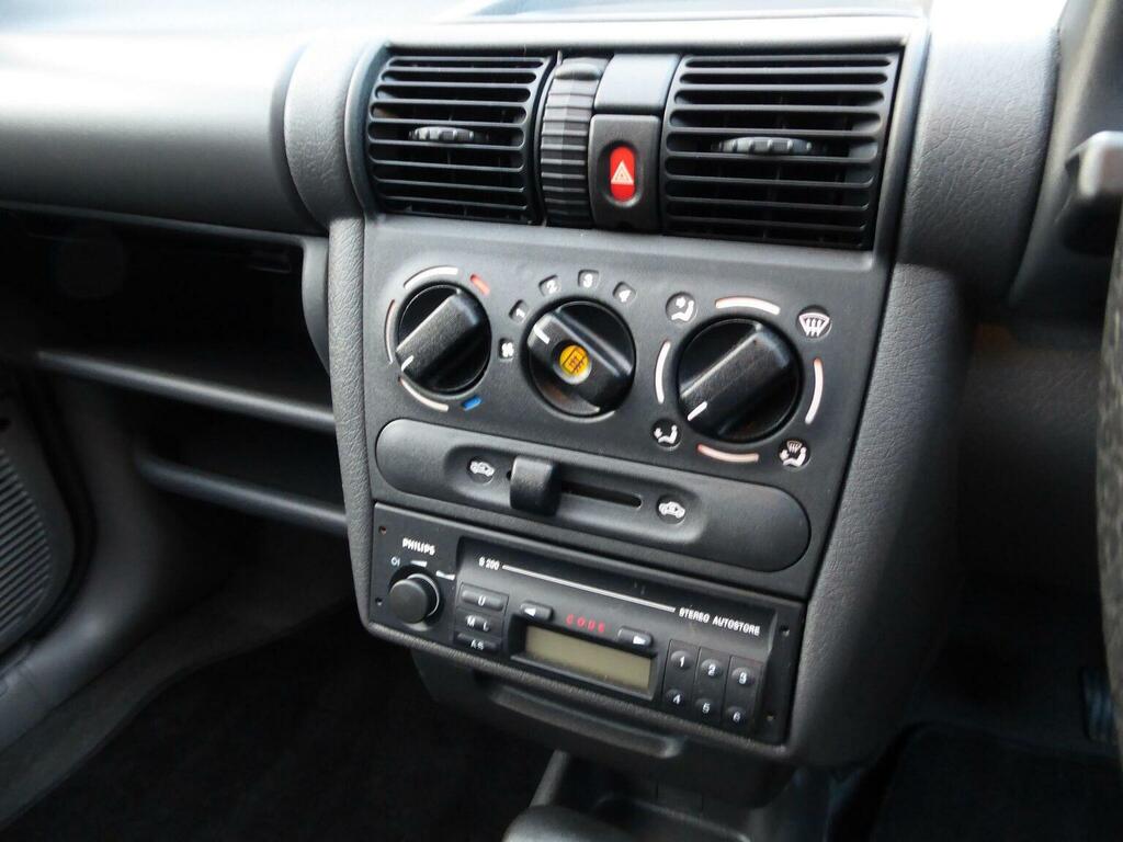 Vauxhall Corsa Hatchback #15