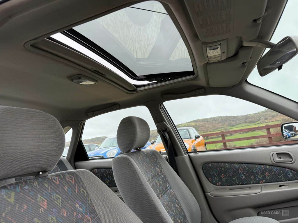 Toyota Corolla 1.6 Gls Silver #8