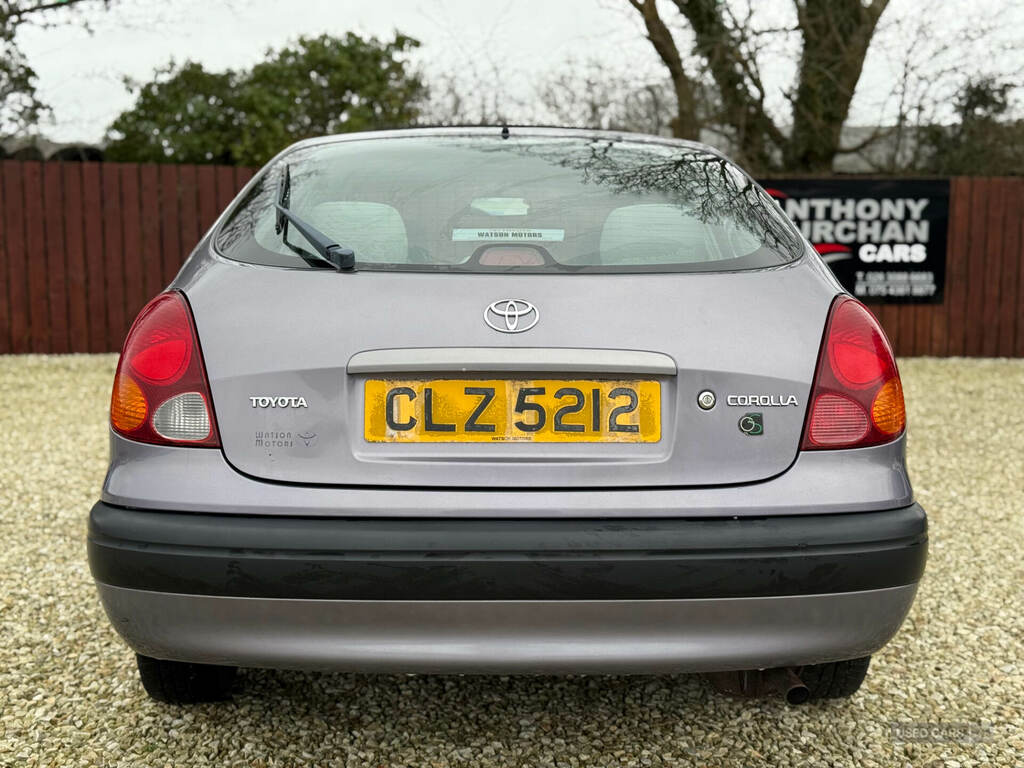 Toyota Corolla 1.6 Gls Silver #4