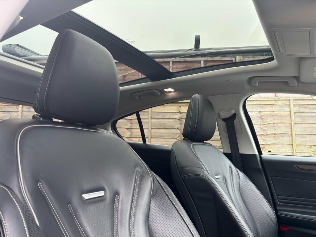 Ford Focus 2.0 Ecoblue Vignale Euro 6 Ss EG19HCU Black #5